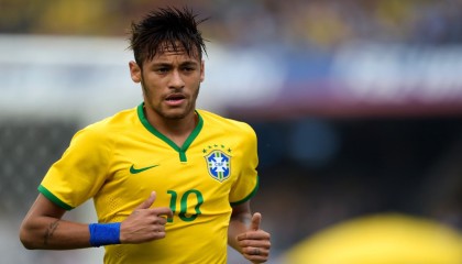 开云官网-西甲激情四溢，精彩门球和表现出色的球员成为焦点，西甲最强门将是谁